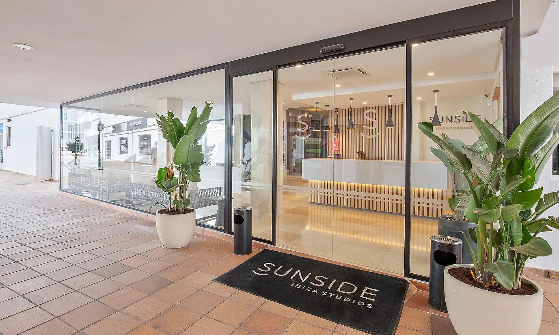 Sunside Ibiza Studios - Only Adults- Formerly Known As Central Park 聖安東尼奧 公寓