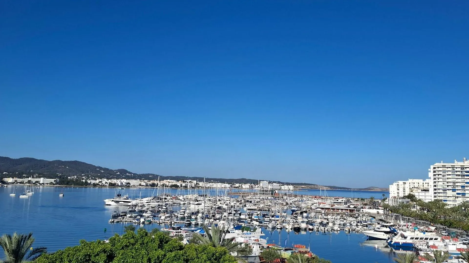Sunside Ibiza Studios - Only Adults- Formerly Known As Central Park 聖安東尼奧