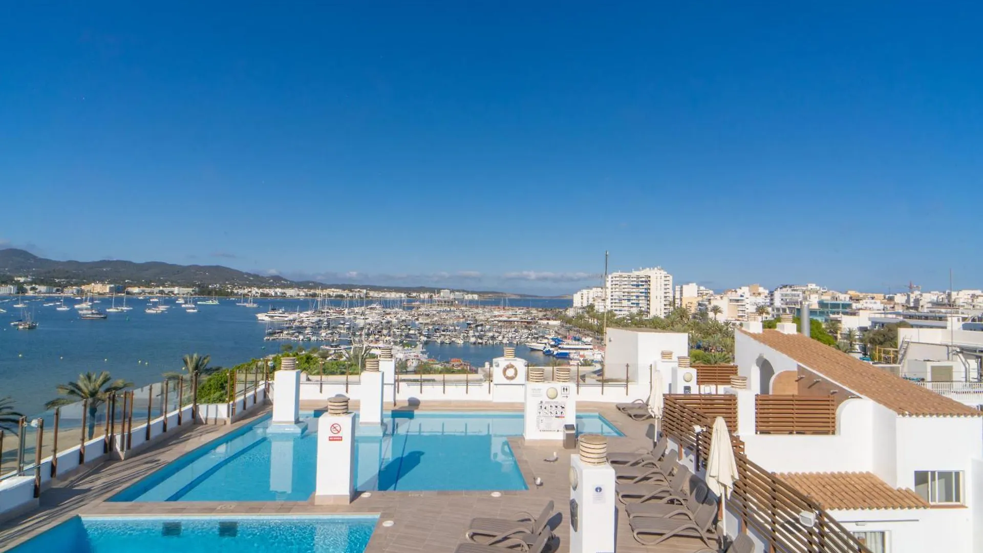 Sunside Ibiza Studios - Only Adults- Formerly Known As Central Park San Antonio  Apartmán